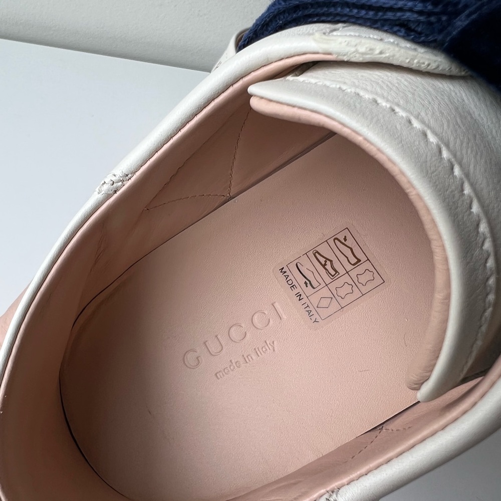 Gucci women’s Ace Sneaker with velvet bows size 36.5 - Picture 4 of 8